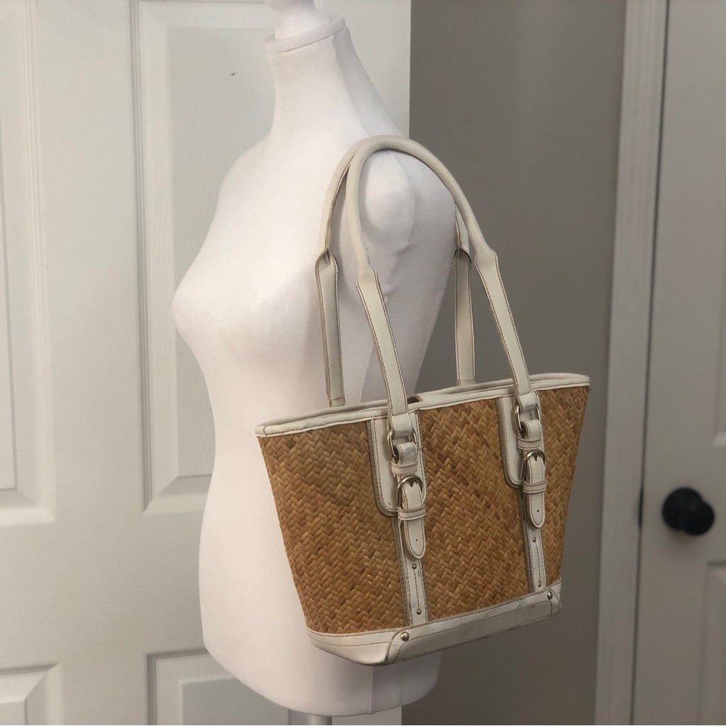 1990s Etienne Aigner Santa Cruz Straw Wicker White Trim Shoulder Bag Vintage